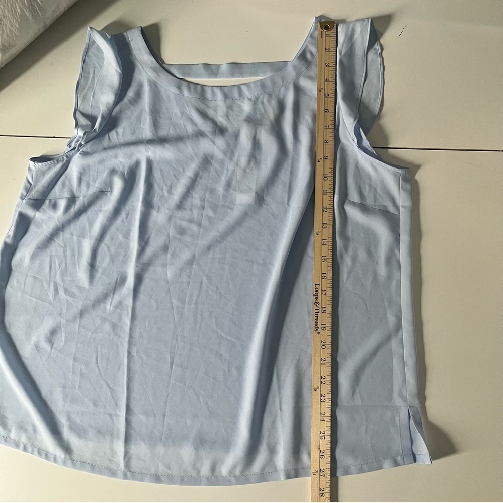 LOFT light blue sleeveless top - Picture 6 of 8